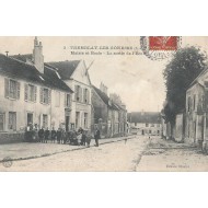 Tremblay-en-France - Mairie et la sortie de l'école 